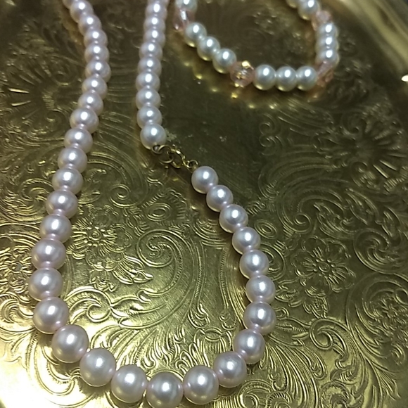 Jewelry - Picture 3 of 6